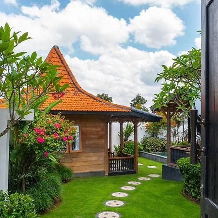 Berawa Canggu Stylish Joglo 3 Bedrooms Private Villa With Private Pool Bagian luar foto