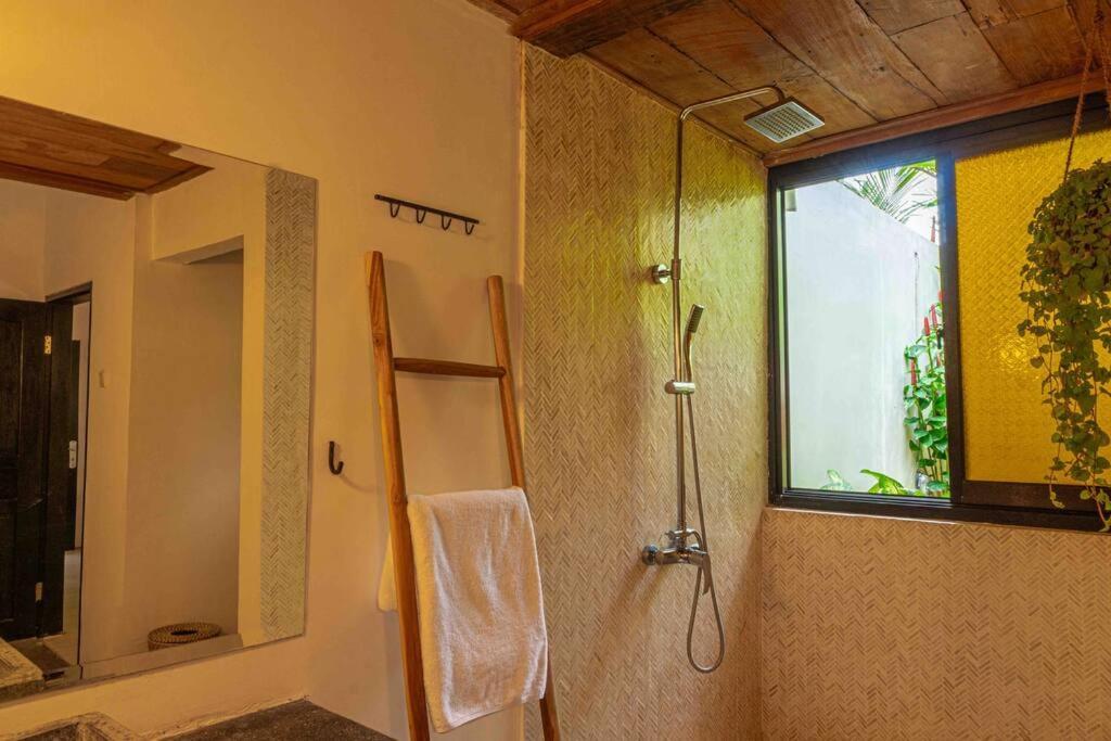 Berawa Canggu Stylish Joglo 3 Bedrooms Private Villa With Private Pool Bagian luar foto