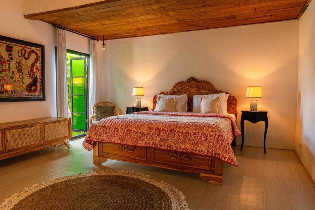 Berawa Canggu Stylish Joglo 3 Bedrooms Private Villa With Private Pool Bagian luar foto